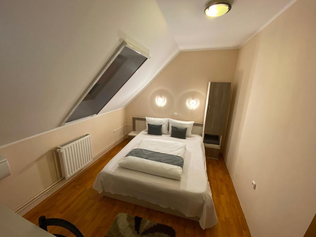 Vila Eszter Hotel Sovata Luaran gambar